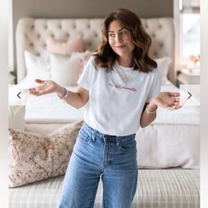 NWT! The Jilly Box Brunette the Label: Oui Bit Dramatic Embroidered Tee
